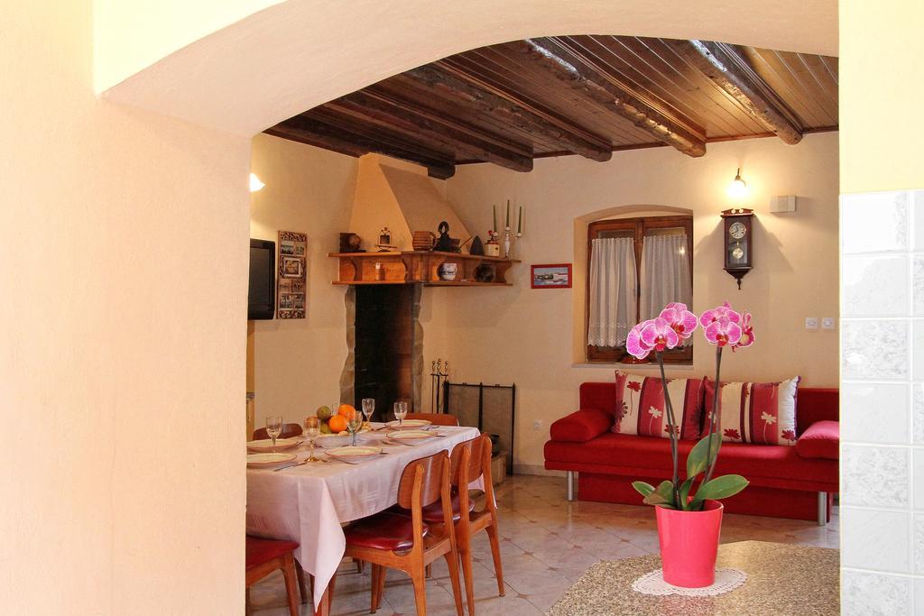 Holiday Home Marko פונטנה מראה חיצוני תמונה